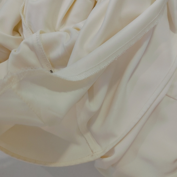 TRIXXI PLUNGE SIDE KNOT SLEEVELESS MINI DRESS, IVORY 1 - Picture 12 of 16